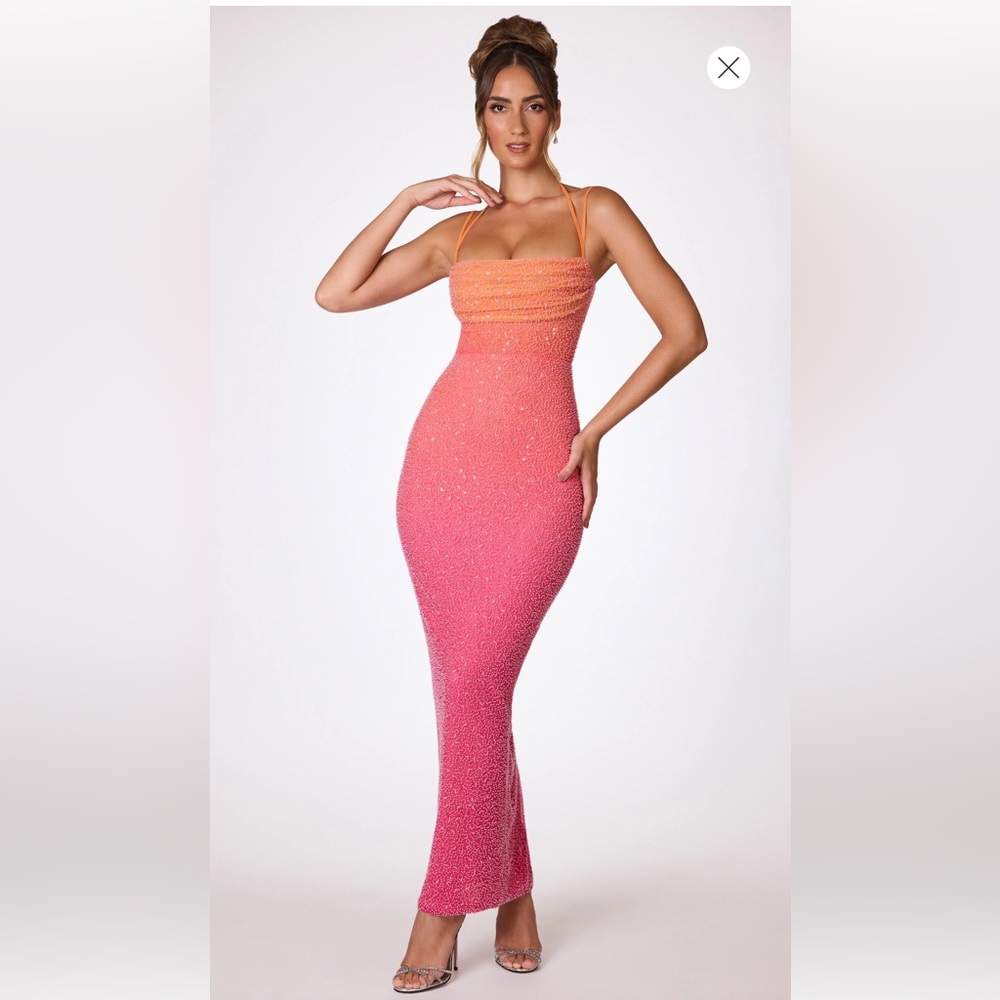 Oh Polly MONTE CARLO
Embellished Maxi Dress in Red and Orange Ombré size 8